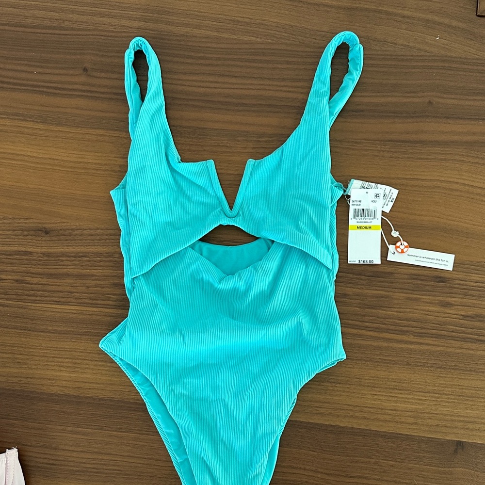 Summerful One Piece Swimsuit
